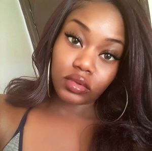 Meet your Posher, Ciara